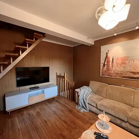 Villa Blue House Lubon- Doskonala Komunikacja Z A2 I Poznaniem