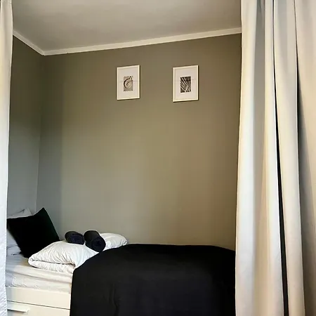 Villa Blue House Lubon- Doskonala Komunikacja Z A2 I Poznaniem *